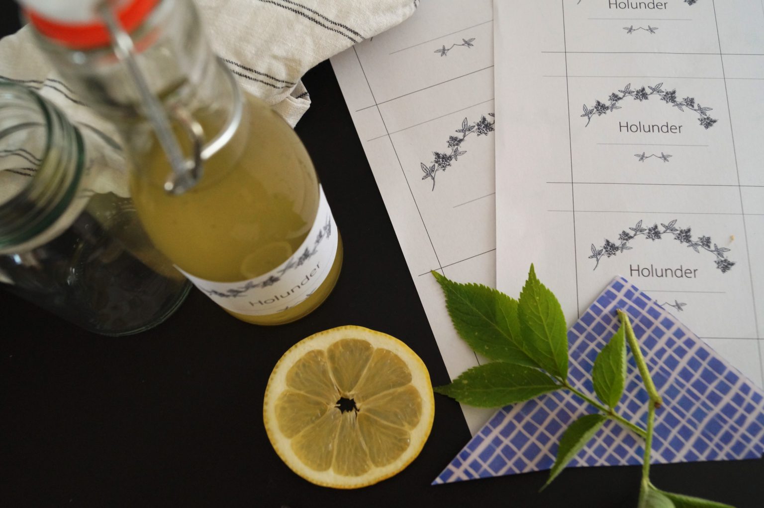 Holundersirup und meine Universal Etiketten zum Ausdrucken – all my FABRICS
